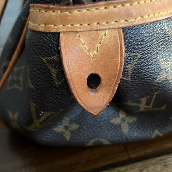 Authentic Louis Vuitton Monogram Montorgueil PM Shoulder Tote Bag - Picture 4 of 16